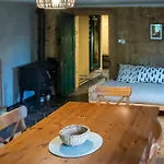 Apartman Enjoy Cozy Romance Hills Forest Gardens Views Sauna Whirlpool Bath