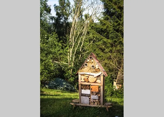 Enjoy Cozy Romance Hills Forest Gardens Views Sauna Whirlpool Bath