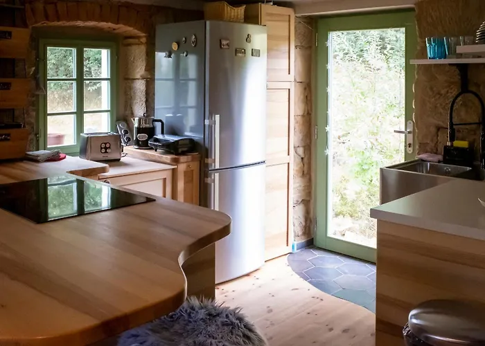 아파트 Enjoy Cozy Romance Hills Forest Gardens Views Sauna Whirlpool Bath *